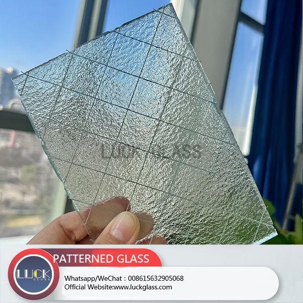 Pattern Glass Clear 3mm Crystal Ultra Flora Diamond Karatachi Moru Pattern Patterned Figure Glass 10mm Clear Esg Glass Price
