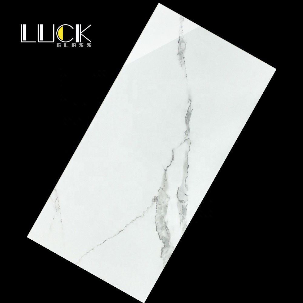 H975ab6090225409588277d8d569b5acal